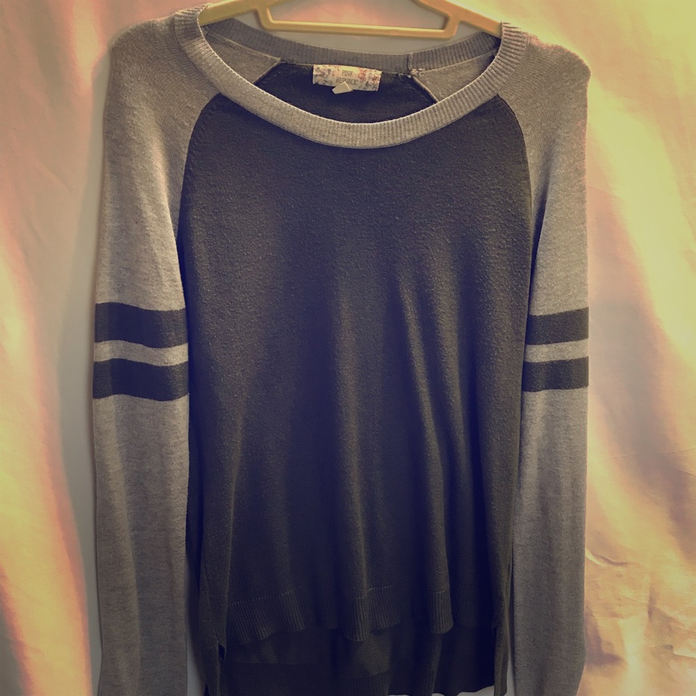 Green and gray long-sleeve shirt